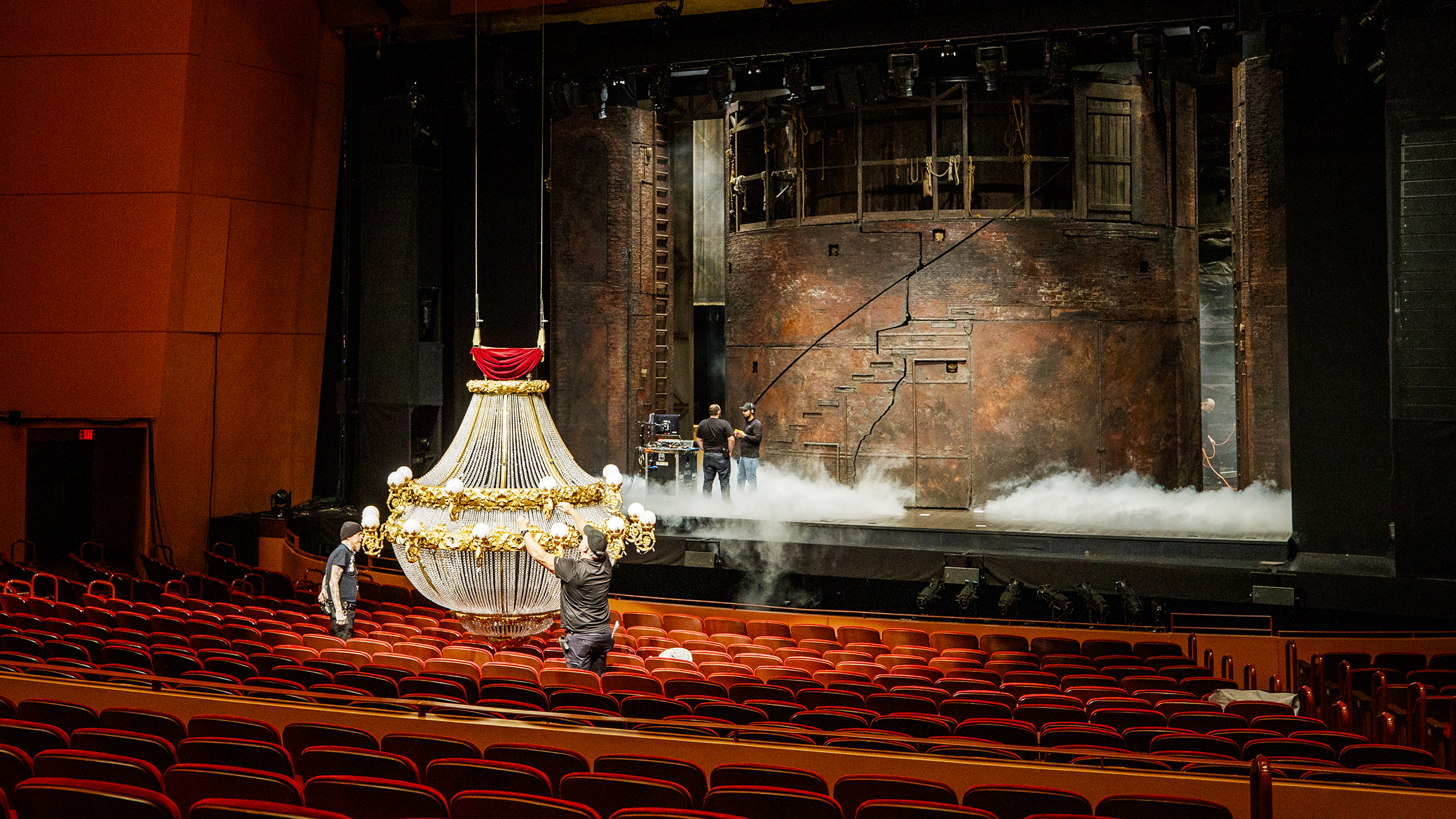 Påvirke Eller enten bid By the numbers: 'Phantom of the Opera' is a juggernaut | Nebraska Today |  University of Nebraska–Lincoln