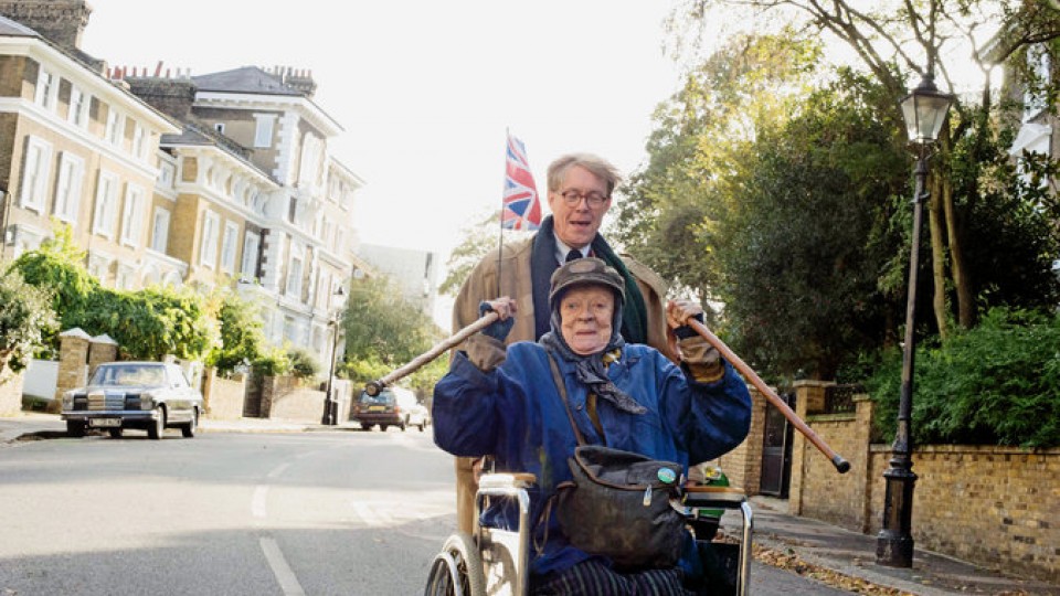 Maggie Smith & Alex Jennings in THE LADY IN THE VAN