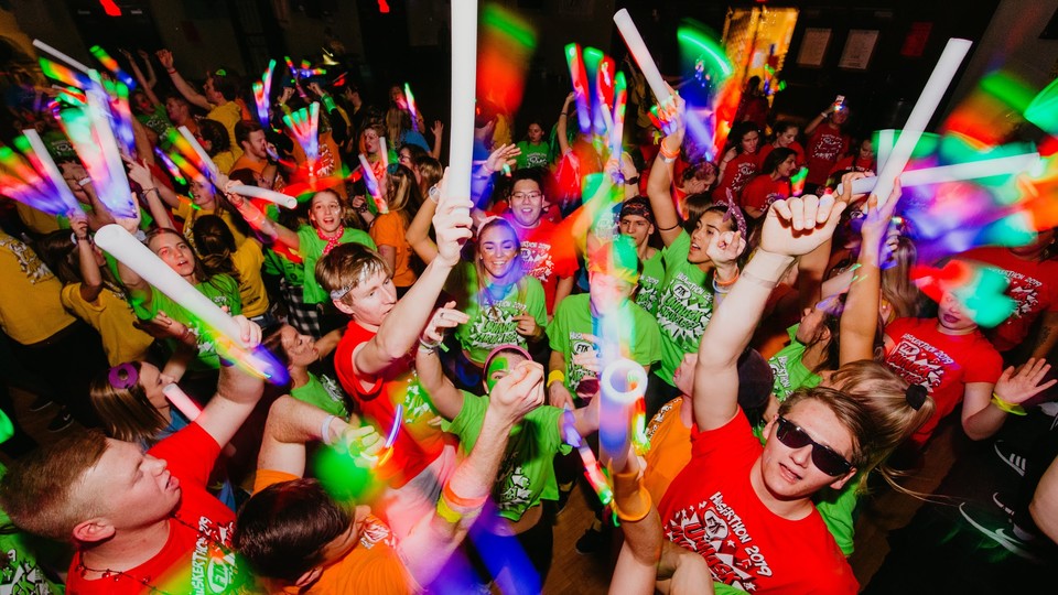 A look at one of UNDM's infamous rave hours
