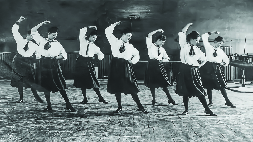 Husker women practicing dance in physical education class