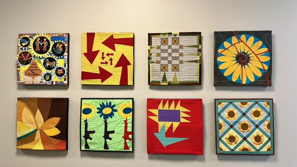 Sunflower Mini-Quilts donated to the Ukraine auction 