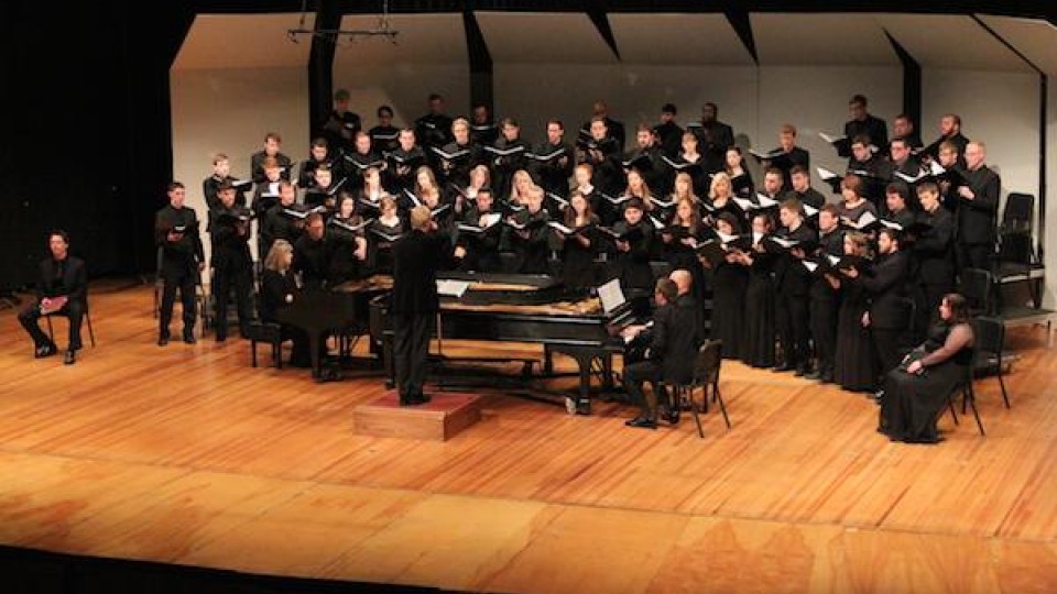 On Thursday, October 16 at 7:30 p.m. in Kimball Recital Hall, the University of Nebraska-Lincoln Glenn Korff School of Music historic flagship mixed choral ensemble, University Singers, will perform Songs for a Better World: Music from around the Globe. 