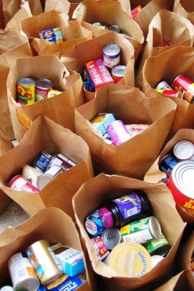 Donate canned goods for a Thompson Scolars food drive next week.