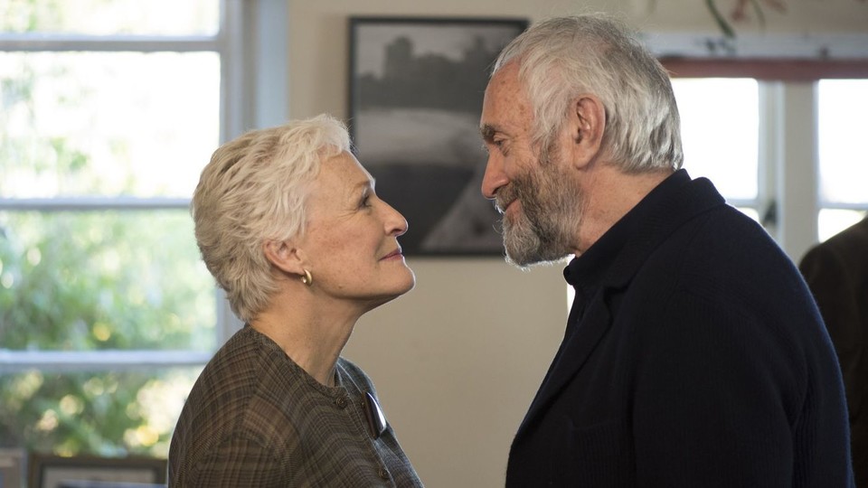 Glenn Close & Jonathan Pryce star as wife and husband in "The Wife."