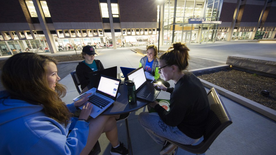 Students study outside UNL's Adele Coryell Hall Learning Commons during the spring 2016 semester.