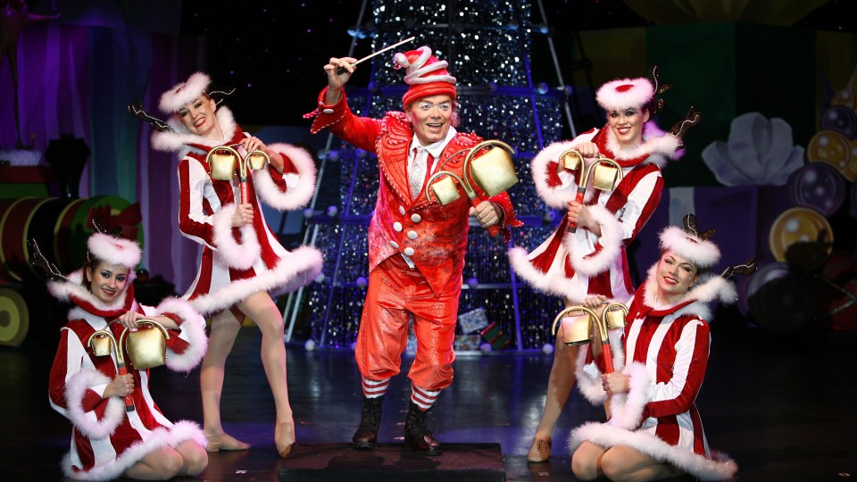 Cirque Dreams Holidaze will play the Lied Center on Dec. 3-4.