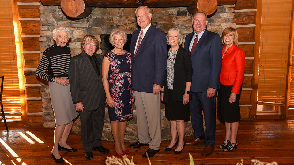 Donors for the six new endowed chairs in the College of Business include (from left) Alice Dittman, J.E. Van Horne Jr., Georgia Thompson, Jim Thompson, Jennifer David and Steve David. They are pictured with Dean Kathy Farrell (right). Not pictured is donor and former College of Business Dean Cynthia Hardin Milligan. The sixth faculty chair was established with an estate gift from Alvan “Les” and Flora Hyde.
