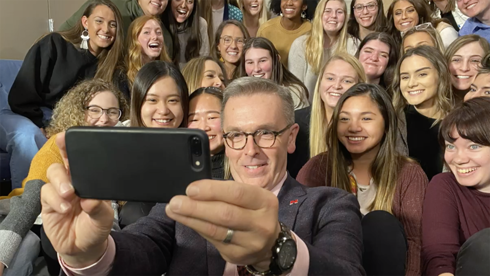 Chancellor Ronnie Green takes a selfie with members of Jacht Lab shortly after the start of the spring semester. The work of the student-led ad agency will be showcased on YouTube on May 7. The event is open to all.