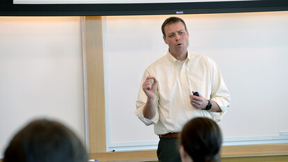 Jake Messersmith, executive director of business graduate programs and associate professor of management at Nebraska, will share how to motivate individuals and teams to do their best work during a power lunch session Feb. 6 at Howard L. Hawks Hall.