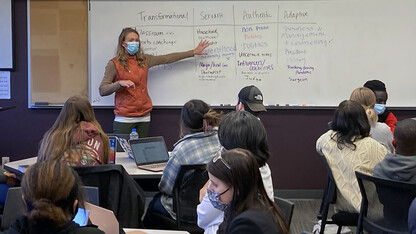 Lindsay Hastings, Clifton Professor in mentoring research at Nebraska, teaches Foundations of Leadership Theory and Practice (ALEC 202) on Oct. 21.