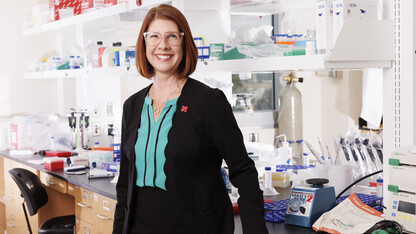 Angie Pannier, Swarts Family Chair in Biological Systems Engineering and professor of biomedical engineering, poses in a lab. She will present the Nebraska Lecture “DNA and RNA Delivery: From Novel Therapies to Vaccines that End Pandemics” on Nov. 17 via Zoom.