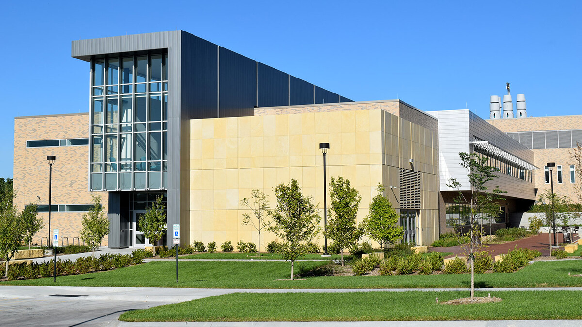 21 students selected for Nebraska Elite 11 Veterinarian Program cohort