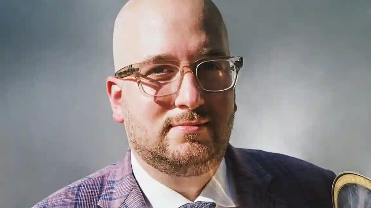 Steven Cohen in portrait