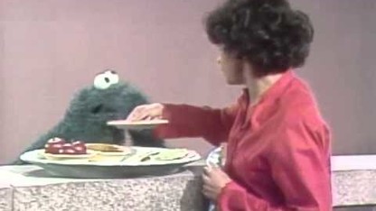 Classic Sesame Street - Maria and Cookie Monster on healthy snacks
