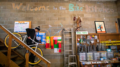 Engineering students aid Bike Kitchen's 1,000+ giveaway goal