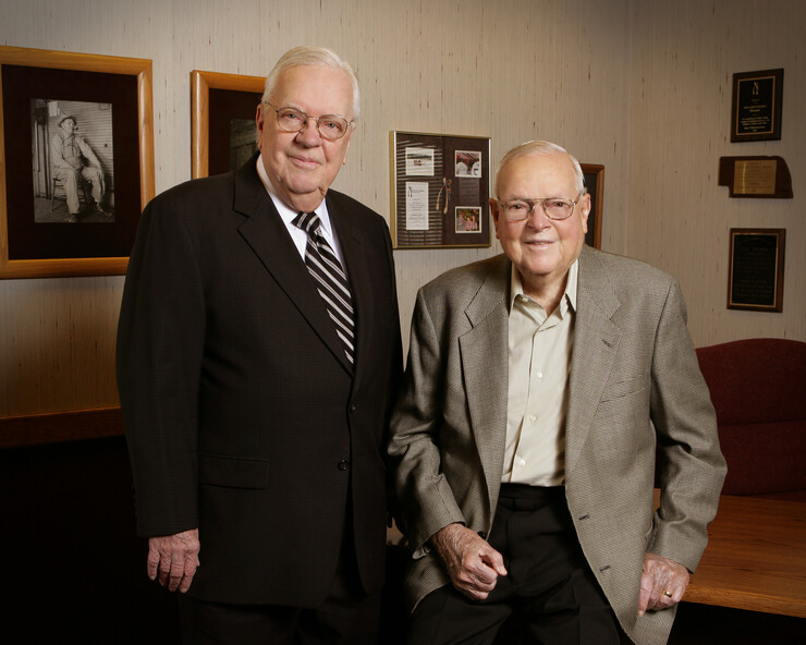 Roy Dinsdale (left) and Jack Dinsdale