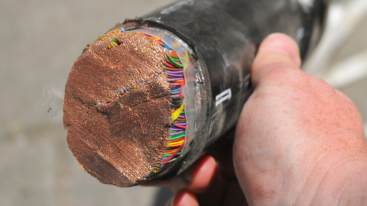 Windstream is using a length of three-inch thick cable to splice into the damaged underground phone cable. The cable has 3,000 cable pairs on each end, meaning 6,000 splices will be completed when the repair is finished.