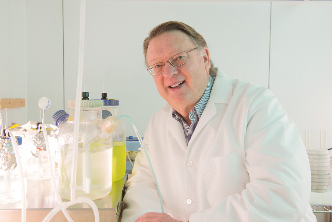 Don Weeks, professor of biochemistry, received an Outstanding Research and Creative Activity award from the University of Nebraska.