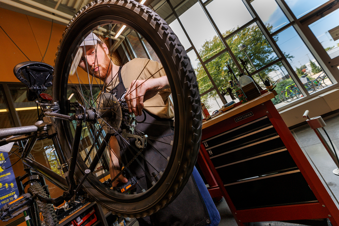 UNL bike shop