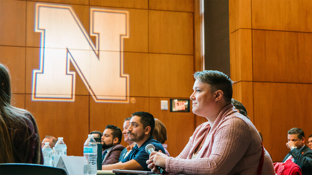 Student veterans sitting at a table