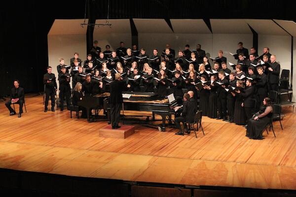 On Thursday, October 16 at 7:30 p.m. in Kimball Recital Hall, the University of Nebraska-Lincoln Glenn Korff School of Music historic flagship mixed choral ensemble, University Singers, will perform Songs for a Better World: Music from around the Globe. 