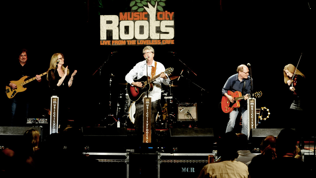 Stephanie Taylor performs with the Boxty Bluegrass Band at Music City Roots.