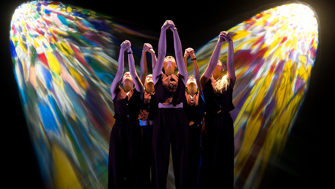 Students perform in the student dance project Dec. 10.